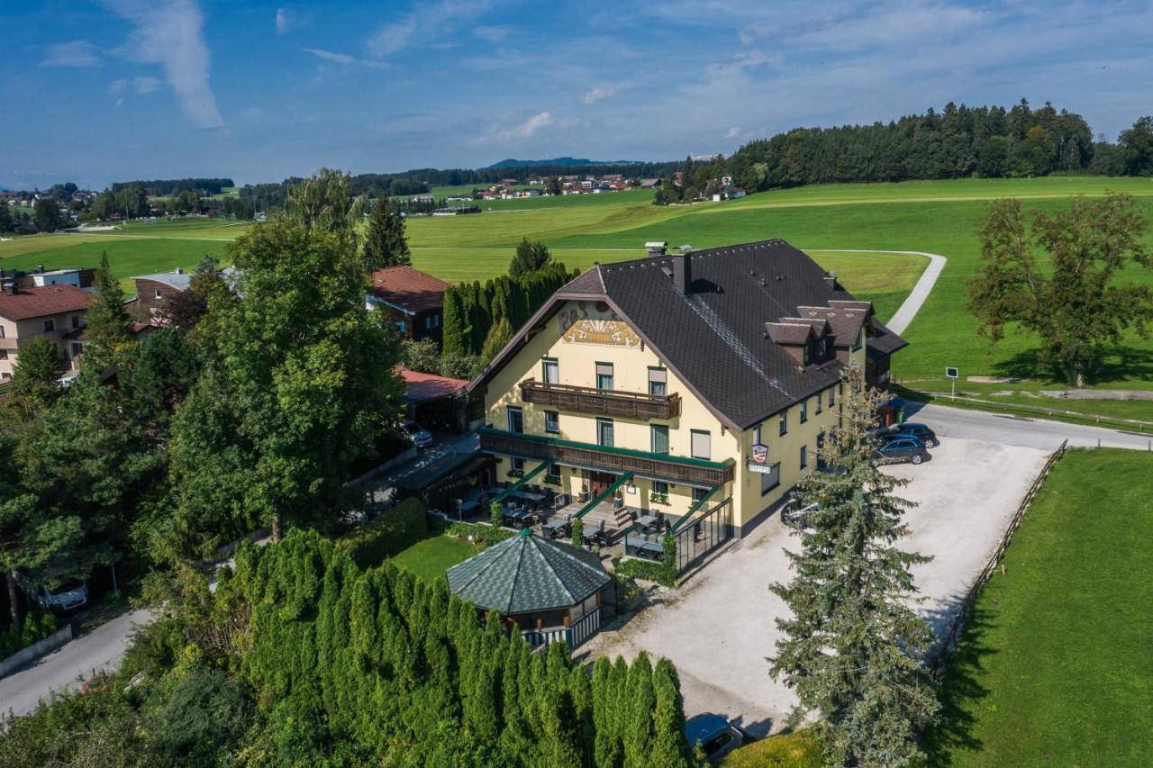 Gasthof Zur Seeburg Seekirchen am Wallersee Luaran gambar